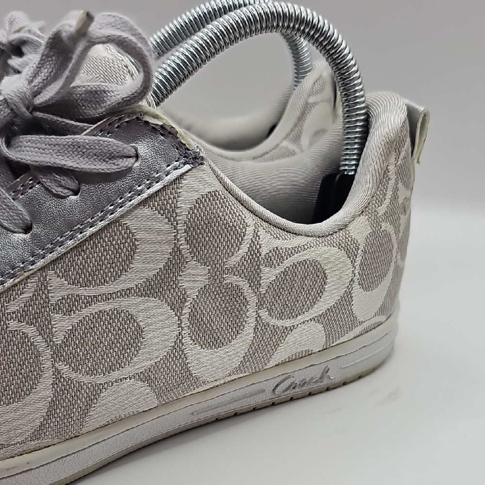 Silver and Cream Patterned Sneakers - Picture 3 of 11